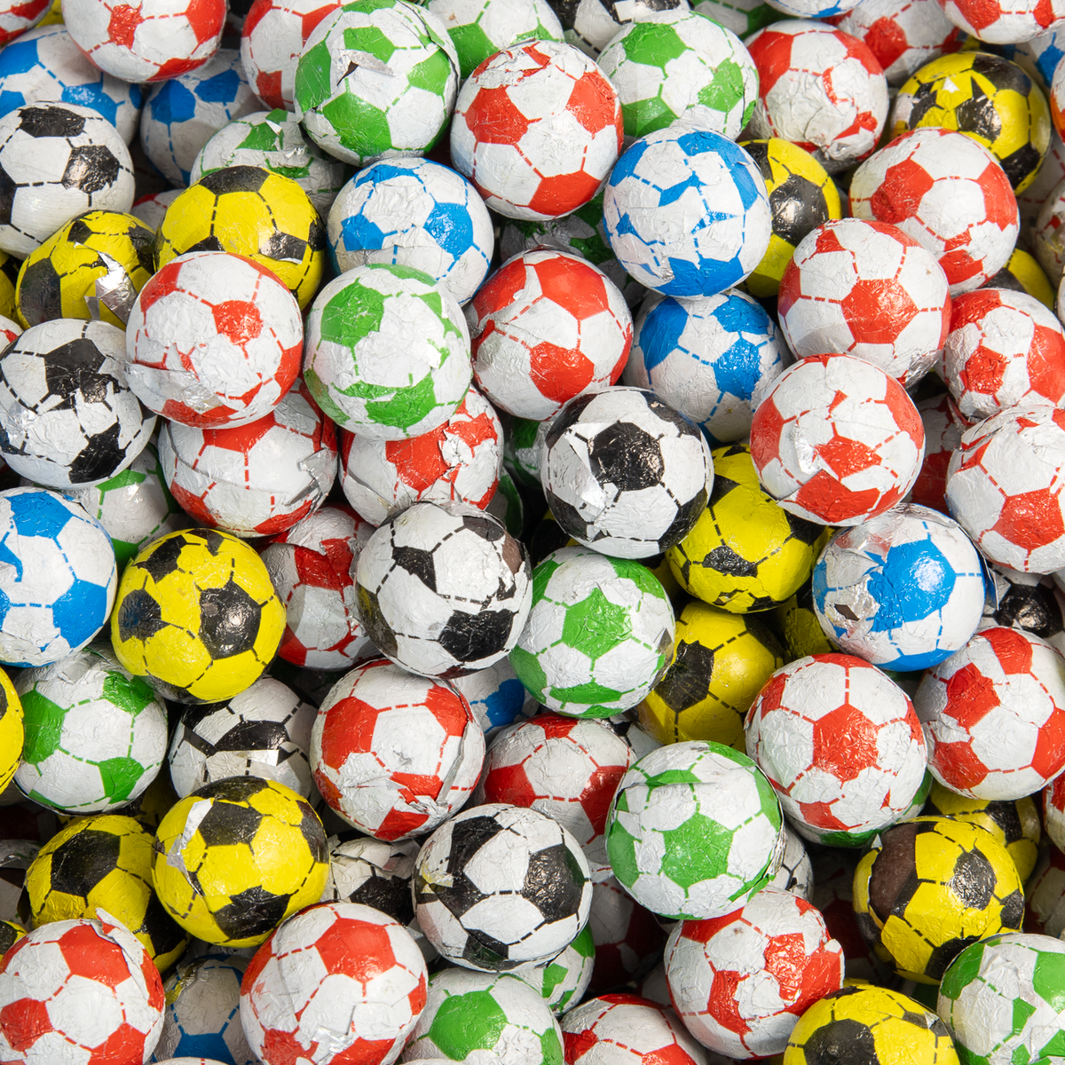 Choc Footballs 80g